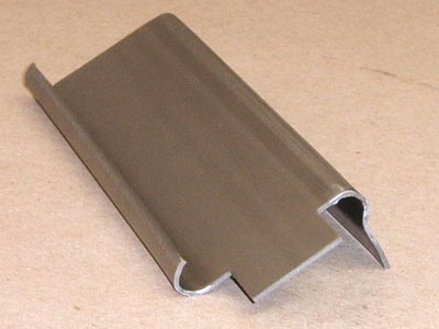 Z-101 16 gauge roll formed steel drawer side